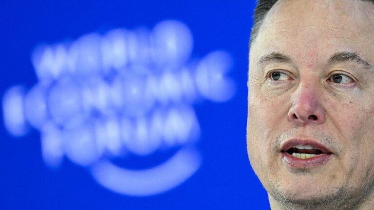 ИИ для раздевания людей под угрозой: ЕС готовится запретить «нудифаеры» после скандала с Grok