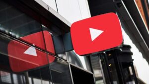 YouTube будет пропускать рекламу в прямых эфирах, если зрители активно общаются