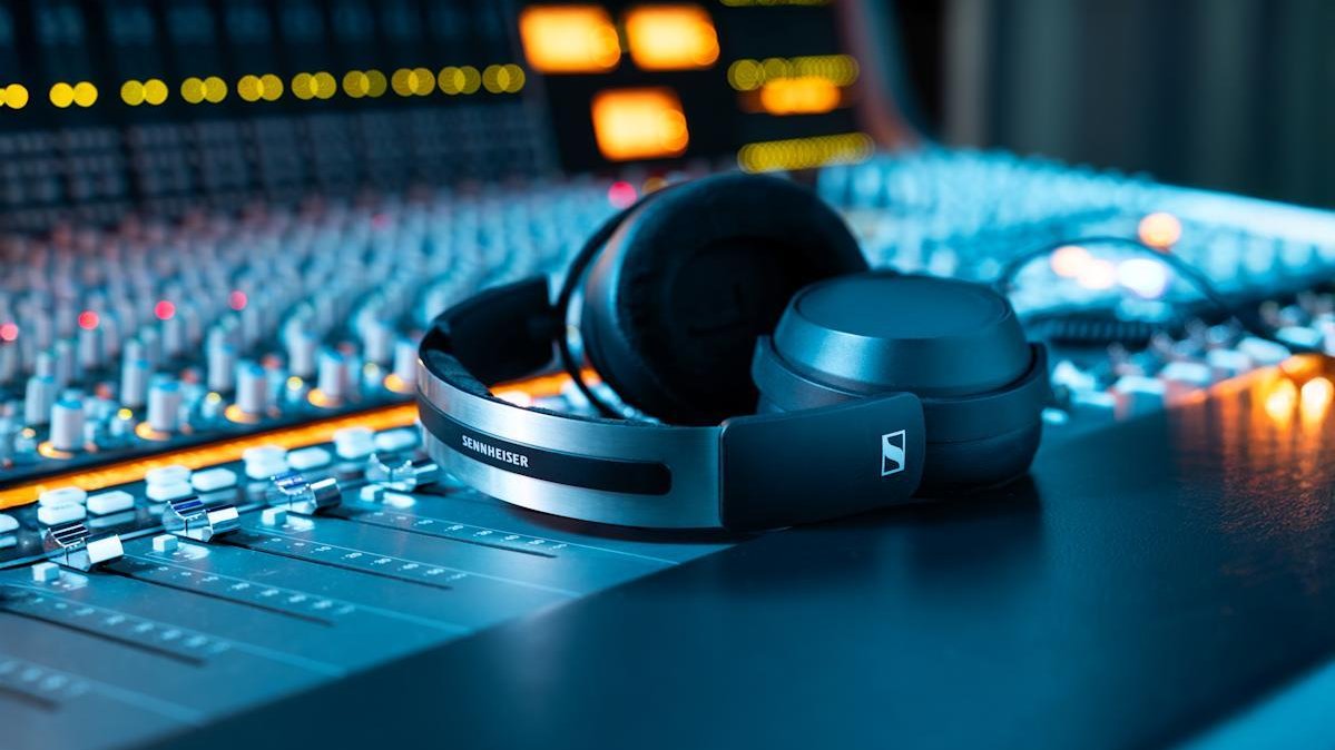 Sennheiser выпустила HD 480 Pro: закрытые студийные наушники, которых ждали аудиопрофессионалы