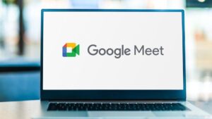 Google Meet научился вести AI-конспекты очных встреч — как это работает