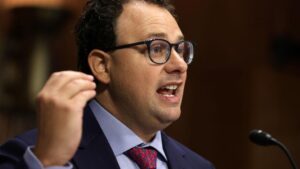 Антропик допустил утечку кода Claude Code — второй инцидент за неделю