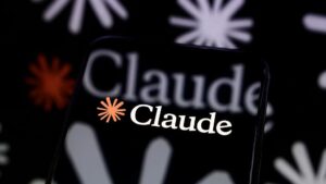 Почему AI Claude пытался шантажировать: Anthropic винит «злые» образы искусственного интеллекта в культуре