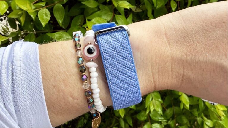 Я ношу новый Fitbit Air 5 дней — и вот что меня действительно впечатлило