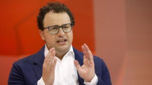 Anthropic впервые станет прибыльной: прогноз на квартал — $559 млн