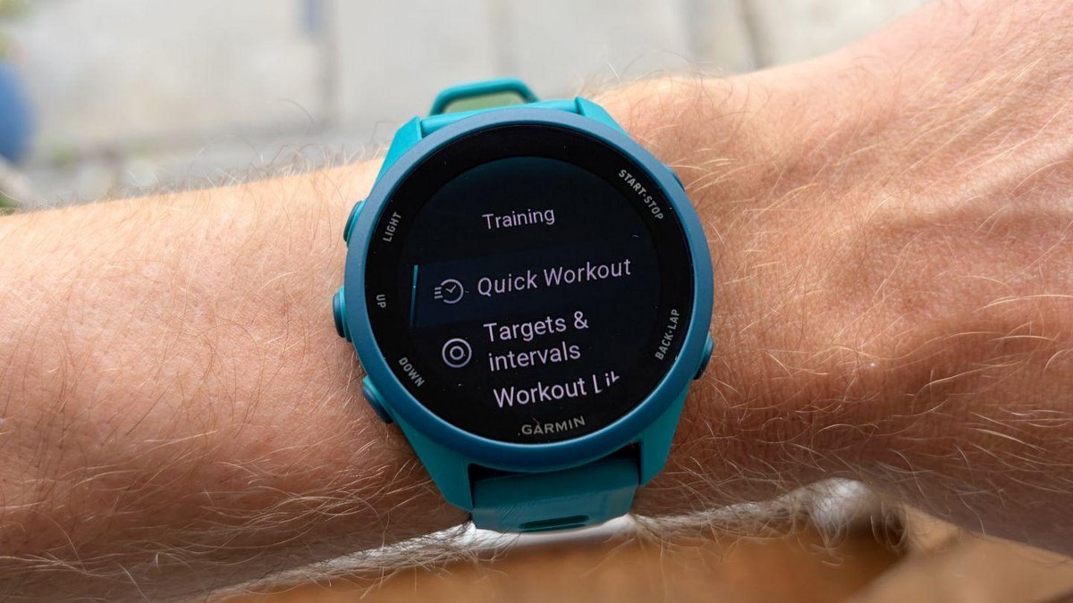 Протестировал Quick Workout на Garmin Forerunner 170: цели оказались слишком жёсткими