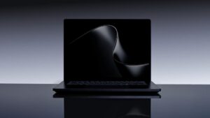 Microsoft представила самый мощный ноутбук Surface на базе чипа NVIDIA RTX Spark